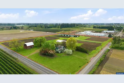 8962 S Heinz Rd, Canby, OR 97013 - Photo 3
