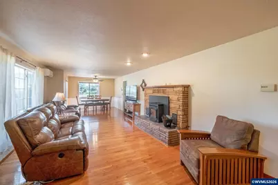 38225 Mount Hope Dr, Lebanon, OR 97355 - Photo 7