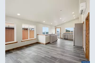 430 NW 5th St, Newport, OR 97365 - Photo 9