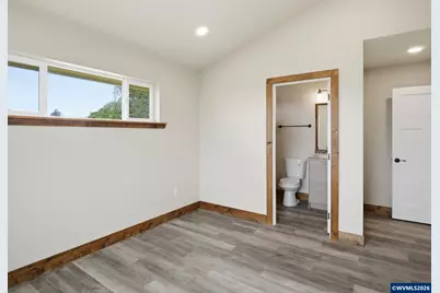 430 NW 5th St, Newport, OR 97365 - Photo 15
