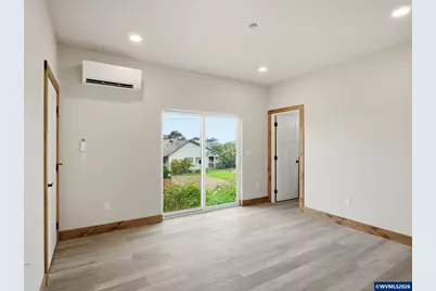 430 NW 5th St, Newport, OR 97365 - Photo 5