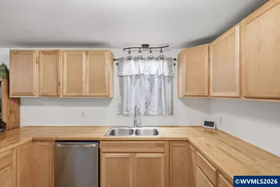 2909 South Shore Dr SE, Albany, OR 97322 - Photo 13