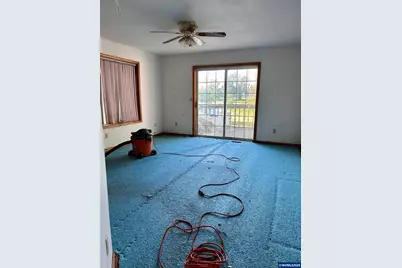 35641 Riverside Dr SW, Albany, OR 97331 - Photo 11