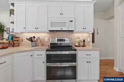 751 SE Glendover Ln, Dallas, OR 97338 - Photo 13