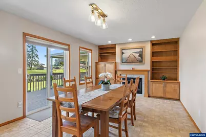 613 SW 7th St, Sublimity, OR 97385 - Photo 11