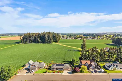 613 SW 7th St, Sublimity, OR 97385 - Photo 33