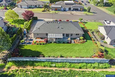 613 SW 7th St, Sublimity, OR 97385 - Photo 31