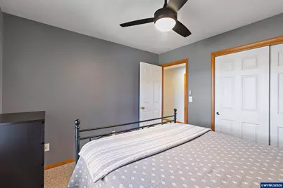 613 SW 7th St, Sublimity, OR 97385 - Photo 17