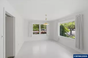 714 SW Ferry St, Albany, OR 97321 - Photo 11