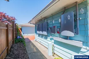 714 SW Ferry St, Albany, OR 97321 - Photo 33