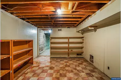 732 E 22nd Av, Eugene, OR 97405 - Photo 41