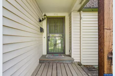 732 E 22nd Av, Eugene, OR 97405 - Photo 5