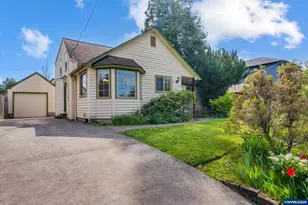 732 E 22nd Ave, Eugene, OR 97405 - Photo 1