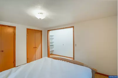 732 E 22nd Av, Eugene, OR 97405 - Photo 11