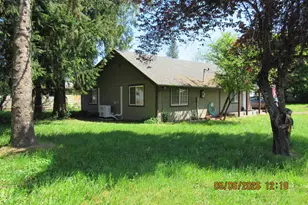 365 SE Myrtle St, Mill City, OR 97360 - Photo 3