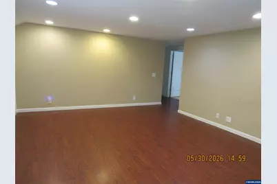 365 SE Myrtle St, Mill City, OR 97360 - Photo 13