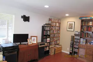 365 SE Myrtle St, Mill City, OR 97360 - Photo 5