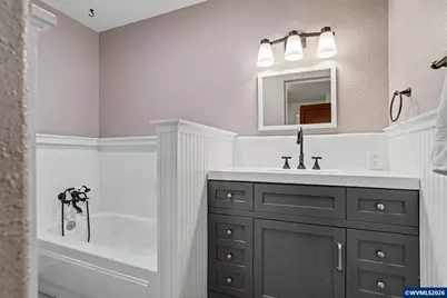 508 S 2nd St, Silverton, OR 97381 - Photo 13