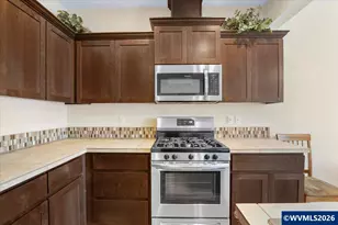 5725 Karen Lynn Lp S, Salem, OR 97306 - Photo 7