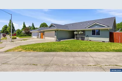 633 Cedar St, Independence, OR 97351 - Photo 3