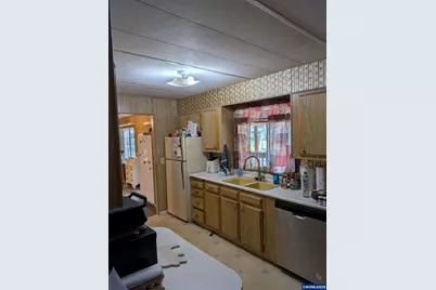 204 Cascade Dr #66, Lebanon, OR 97355 - Photo 9