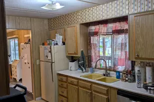 204 Cascade Dr, Lebanon, OR 97355 - Photo 9