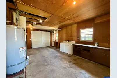 360 Main St W, Monmouth, OR 97361 - Photo 17