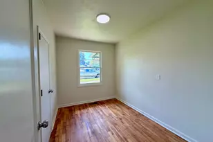 360 Main St W, Monmouth, OR 97361 - Photo 13