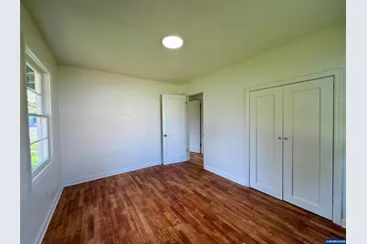 360 Main St W, Monmouth, OR 97361 - Photo 11