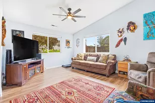 2970 41st Ave SE, Albany, OR 97322 - Photo 5