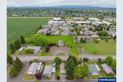 2120 Three Lakes Rd SE, Albany, OR 97322 - Photo 3