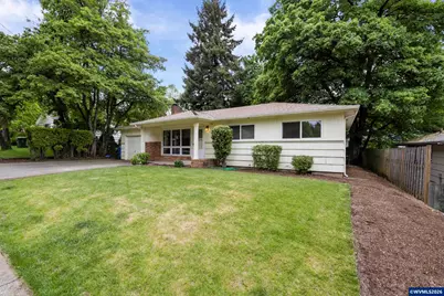 755 Vista Av SE, Salem, OR 97302 - Photo 3