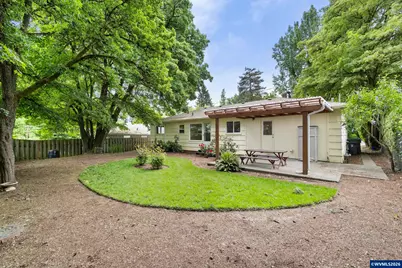 755 Vista Av SE, Salem, OR 97302 - Photo 39