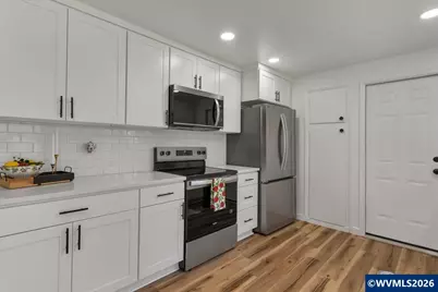3020 NE Lancaster St, Corvallis, OR 97330 - Photo 13