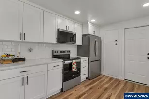 3020 NE Lancaster St, Corvallis, OR 97330 - Photo 13