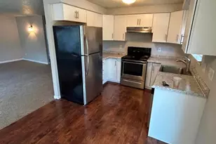 2194-2200 Navaho Ct SE, Salem, OR 97306 - Photo 5