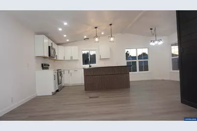 2728 Shellyanne Wy NE #107, Salem, OR 97305 - Photo 13