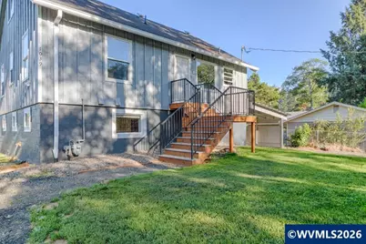 1039-1041 NE Grant St, Newport, OR 97365 - Photo 3