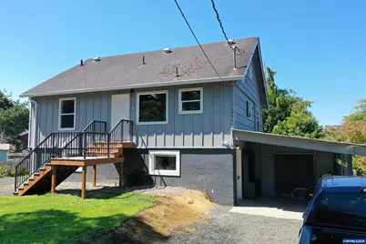 1039-1041 NE Grant St, Newport, OR 97365 - Photo 1