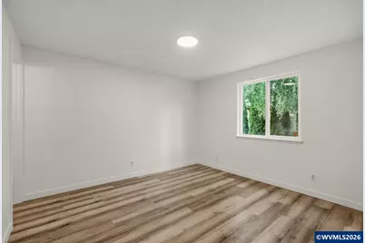 5465 Red Leaf Dr S, Salem, OR 97306 - Photo 17
