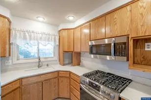 3140 Quail Pl, Lebanon, OR 97355 - Photo 15