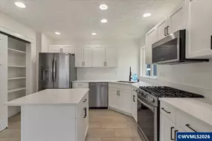767 Mule Deer St NW, Salem, OR 97304 - Photo 33
