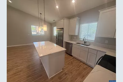 4455 Matthews Lp S, Salem, OR 97302 - Photo 7