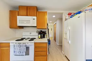 920 SW Myrtle Ct, McMinnville, OR 97128 - Photo 13