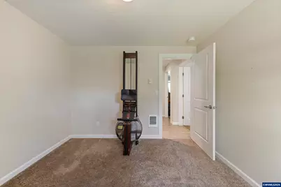 920 SW Myrtle Ct, McMinnville, OR 97128 - Photo 25