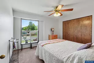1310 Neahkahnie St SE, Salem, OR 97306 - Photo 21