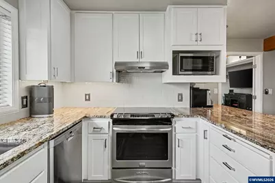 6483 Doral Dr SE, Salem, OR 97306 - Photo 13