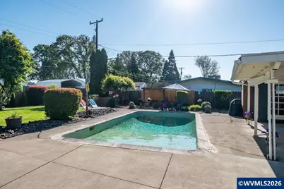 24 Cedar Dr, Lebanon, OR 97355 - Photo 43