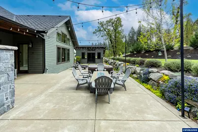 32568 Deberry Rd, Creswell, OR 97426 - Photo 31