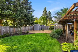 1747 Raywanda Ct NE, Salem, OR 97301 - Photo 27